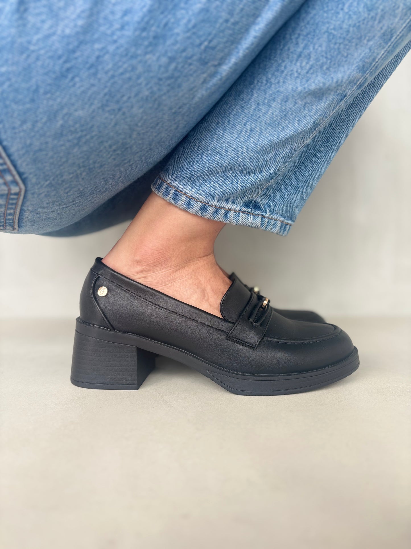 13997-Mocasines de Tacón