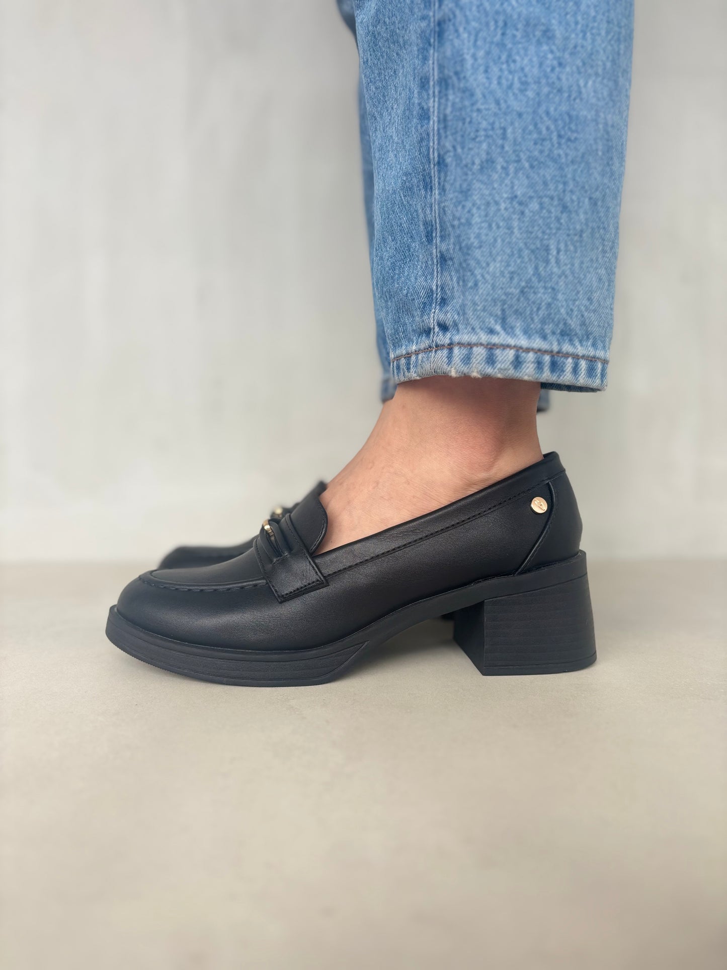 13997-Mocasines de Tacón