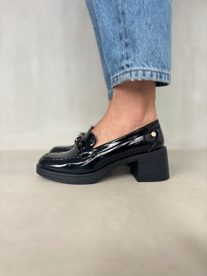 13998 - Mocasines de Tacón en Charol