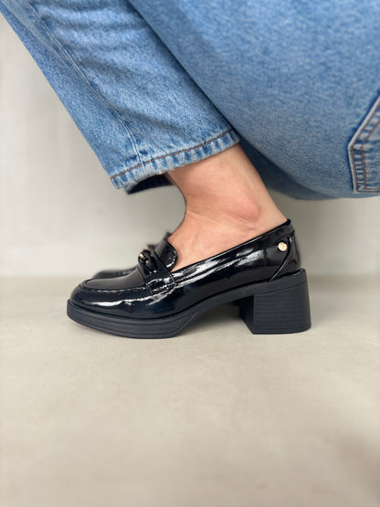 13998 - Mocasines de Tacón en Charol