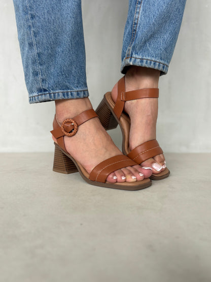 13139 - Sandalias de Tacón Medio para Mujer en Color Terracota
