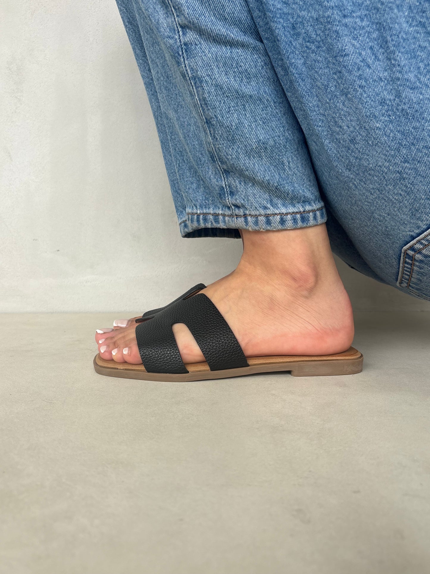 14022-Sandalias Planas de Mujer Tipo Slide