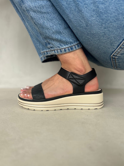 14035 - Sandalias de Plataforma Bicolor con Tira Ajustable