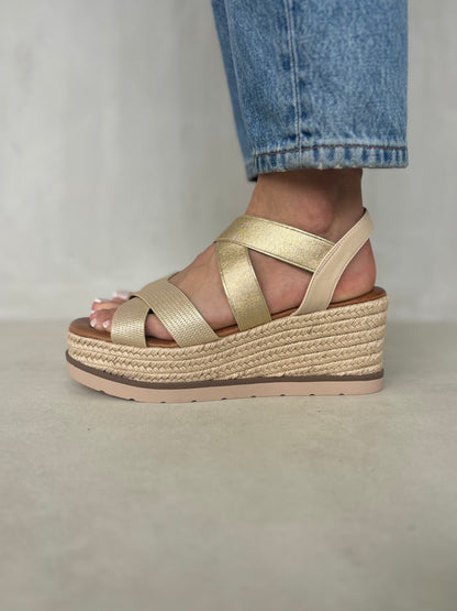 13747 - Sandalias para Mujer en Beige Rosado con Cuña de Yute y Tiras Elásticas
