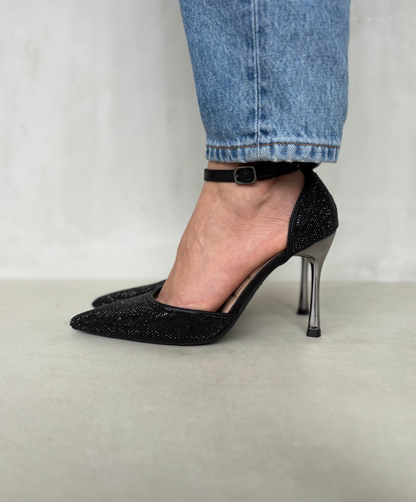 14261 – Tacones Negros con Brillos y Correa al Tobillo