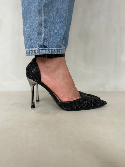 14261 – Tacones Negros con Brillos y Correa al Tobillo