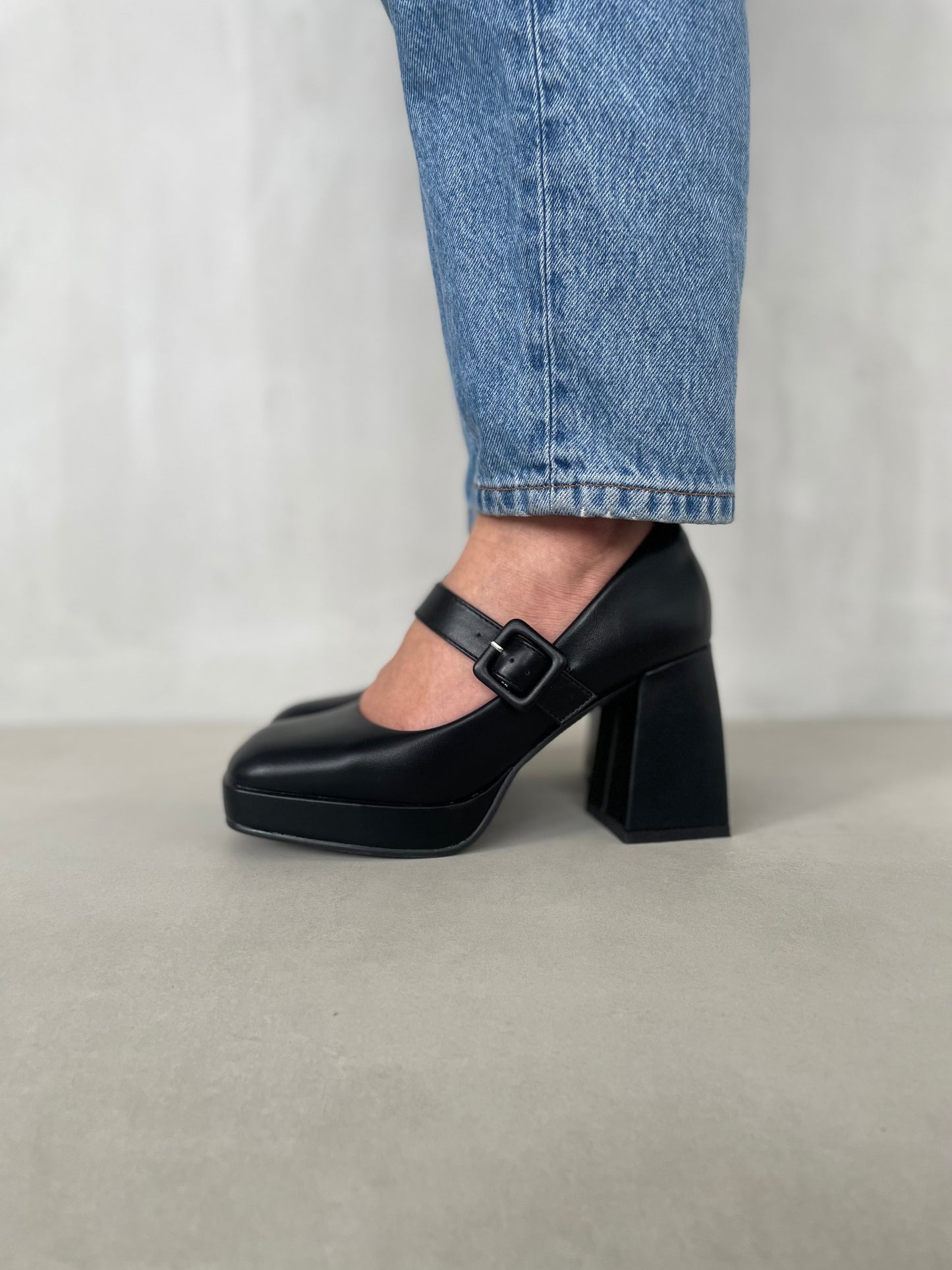 13763 - Zapatos de Plataforma para Mujer en Color Negro