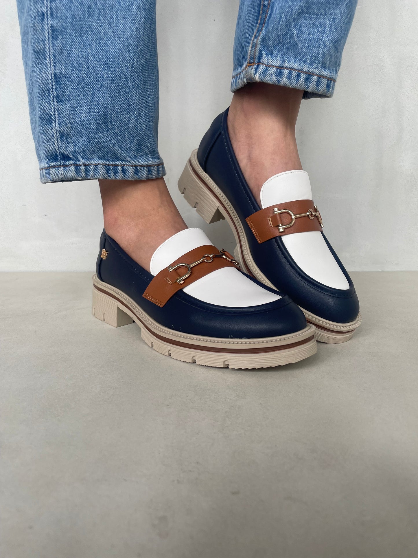 14071 - Mocasines de Mujer en Azul, Rosado