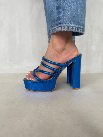 12006 - Sandalias para Mujer en Azul Metálico con Plataforma y Tiras