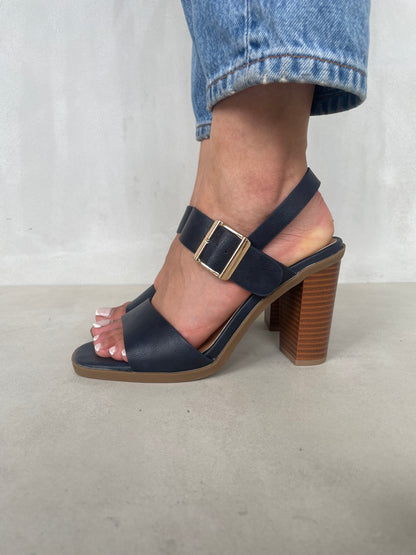 13610 - Sandalia de Tacón Alto con Pulsera Ajustable