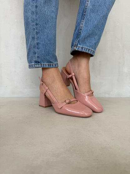 14430 – Zapatos de Tacón Rosa Empolvado con Correas Cruzadas