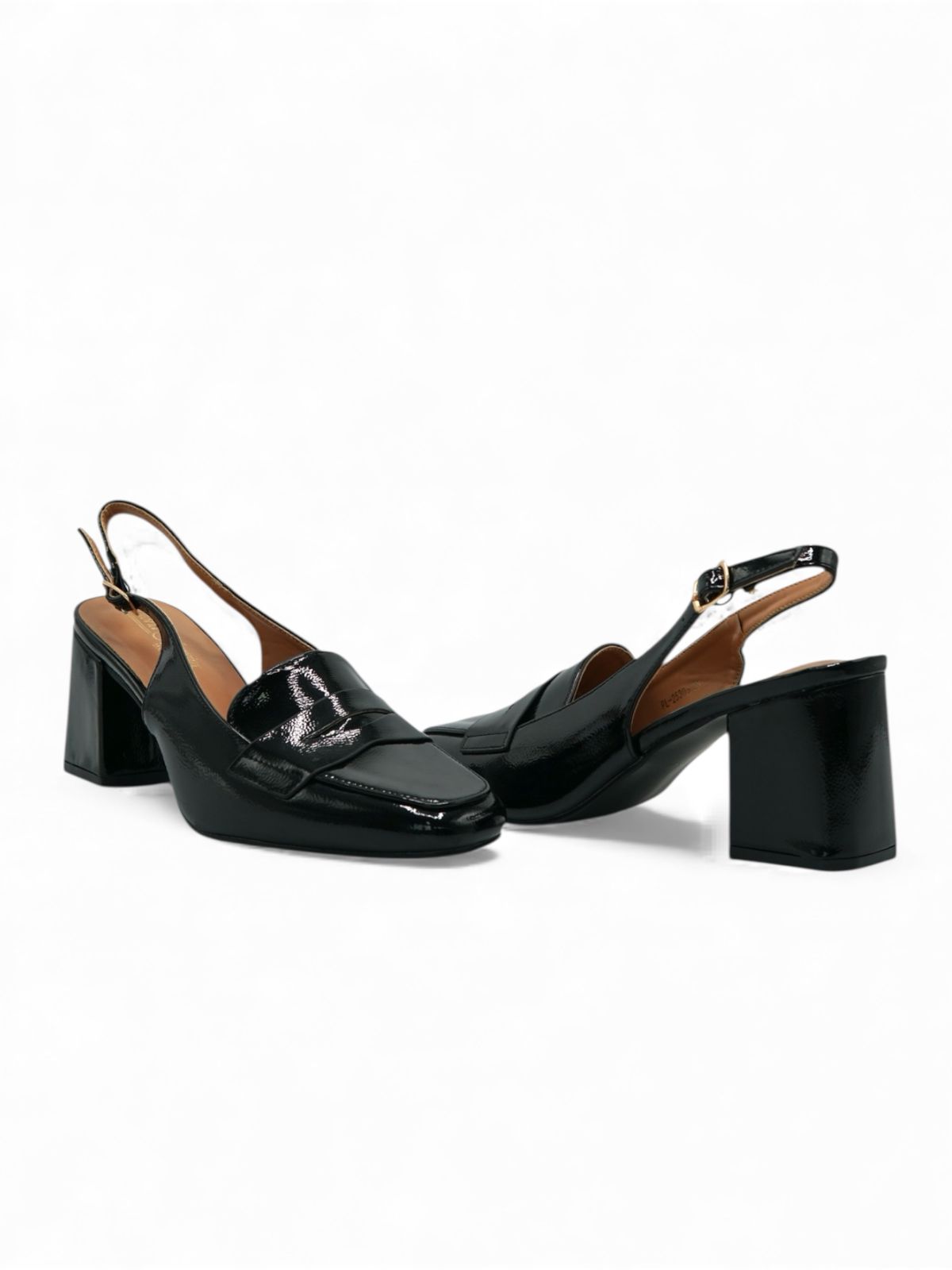 14432 – Zapatos Negros de Charol con Tacón Cuadrado y Pulsera Ajustable