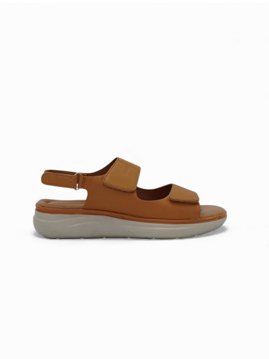 14357 – Sandalias Camel con Plataforma Ergonómica y Correa Ajustable