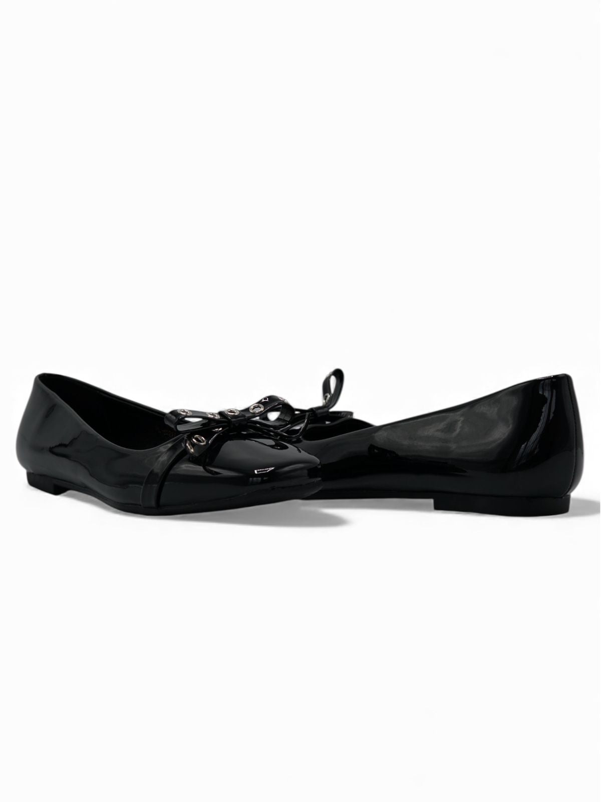14457 – Bailarinas Negras de Charol con Lazo Frontal