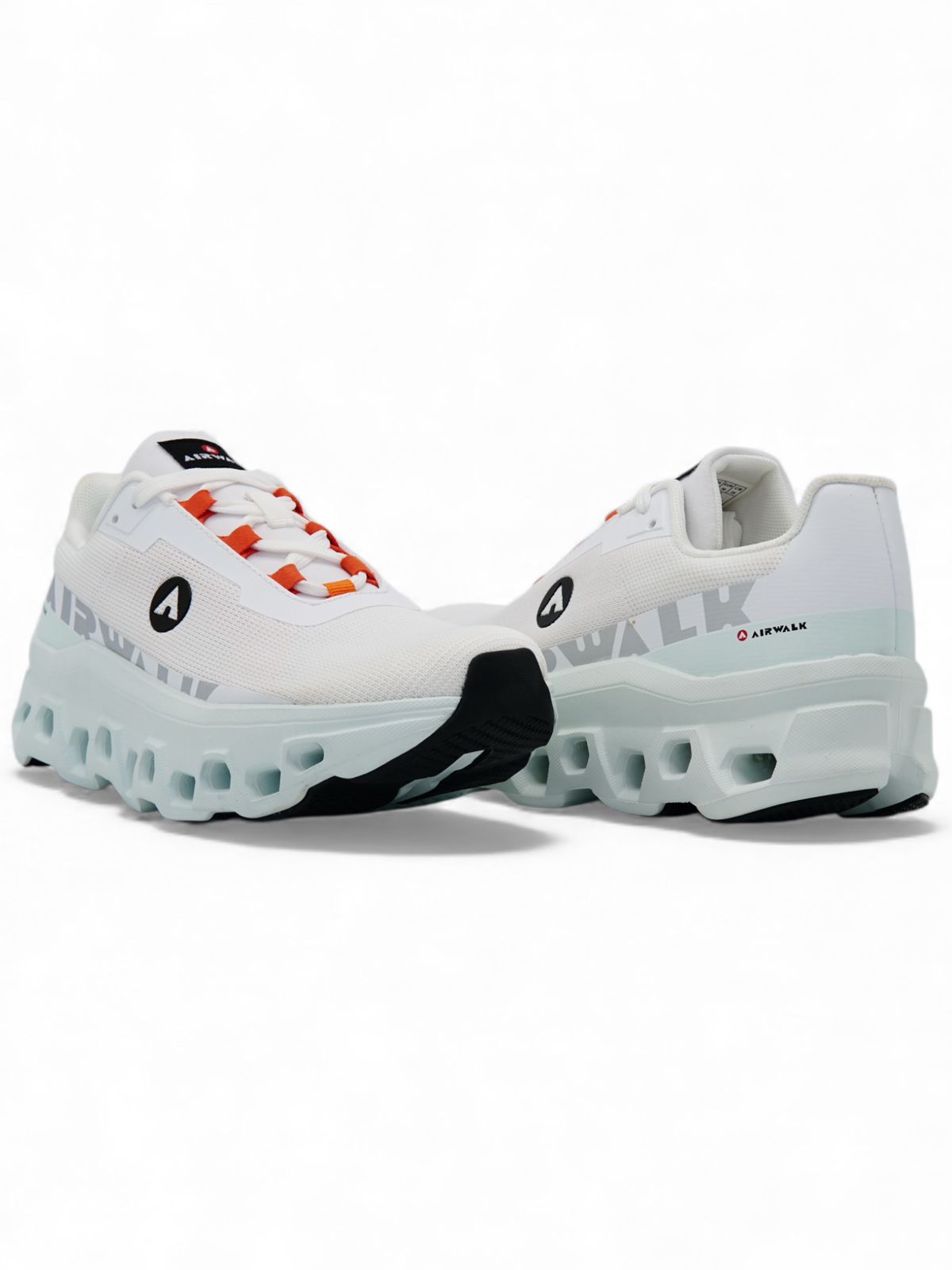 14298 – Tenis deportivos blancos con suela turquesa para hombre