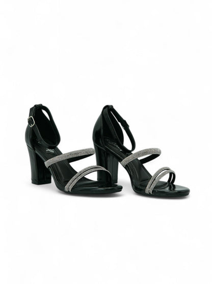 Sandalias Negras Brillos 14331 Triple Correa con Hebilla Eventos de mujer Zoé Brand Costa Rica