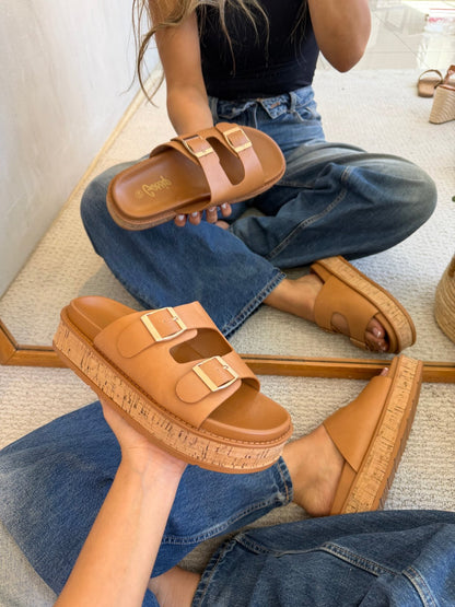 Sandalias Camel Plataforma 14354 Doble Correa Hebillas de mujer Zoé Brand Costa Rica