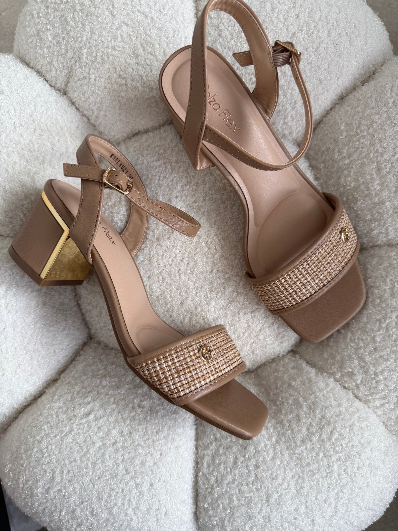 Tacones Beige Yute 14778 Hebilla de mujer Zoé Brand Costa Rica