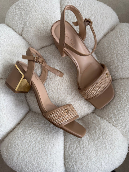 Tacones Beige Yute 14778 Hebilla de mujer Zoé Brand Costa Rica