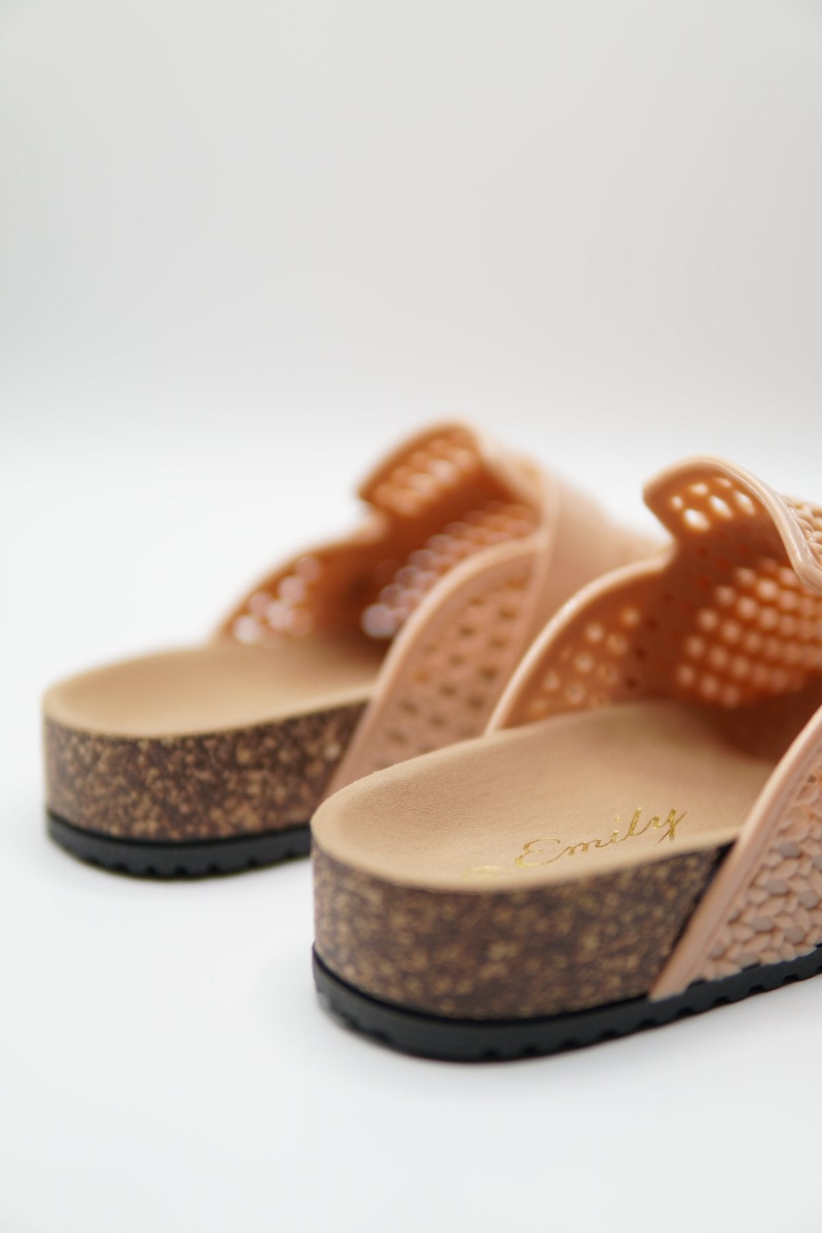 Zuecos Nude Charol 14798 Hebilla Casual de mujer Zoé Brand Costa Rica