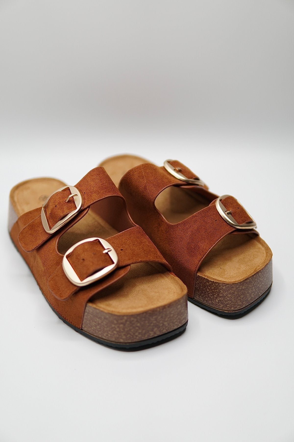 Sandalias Tan Gamuza Plataforma 14874 Doble Correa Hebillas Casual de mujer Zoé Brand Costa Rica