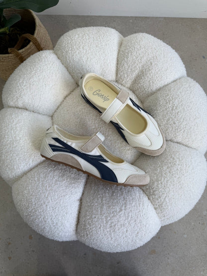 Tenis Blanco Azul Marino Gamuza 14819 Velcro Mary Jane Casual de mujer Zoé Brand Costa Rica