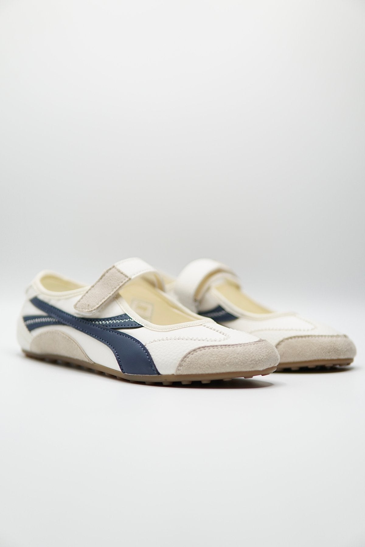 Tenis Blanco Azul Marino Gamuza 14819 Velcro Mary Jane Casual de mujer Zoé Brand Costa Rica